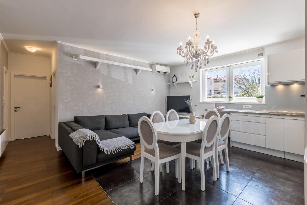 Central Park Apartment With Terrace スプリト エクステリア 写真