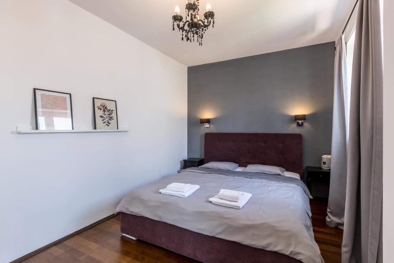 Central Park Apartment With Terrace スプリト エクステリア 写真